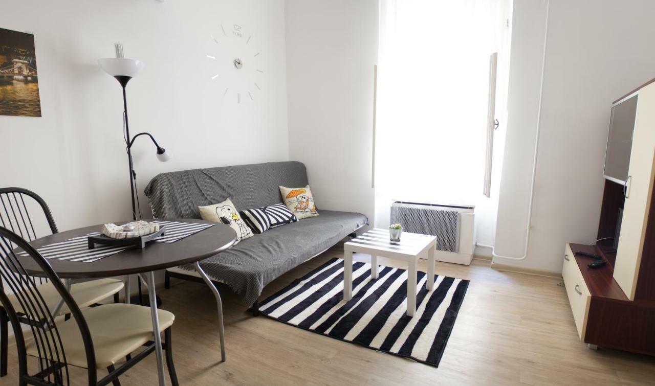 Minion & Snoopy Apartament